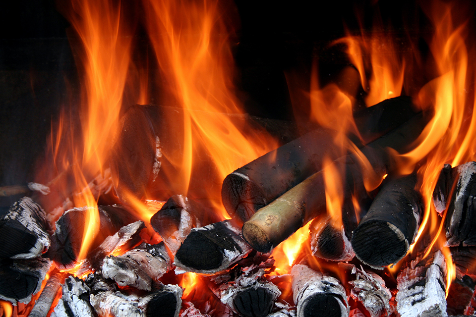 What is smokeless firepit